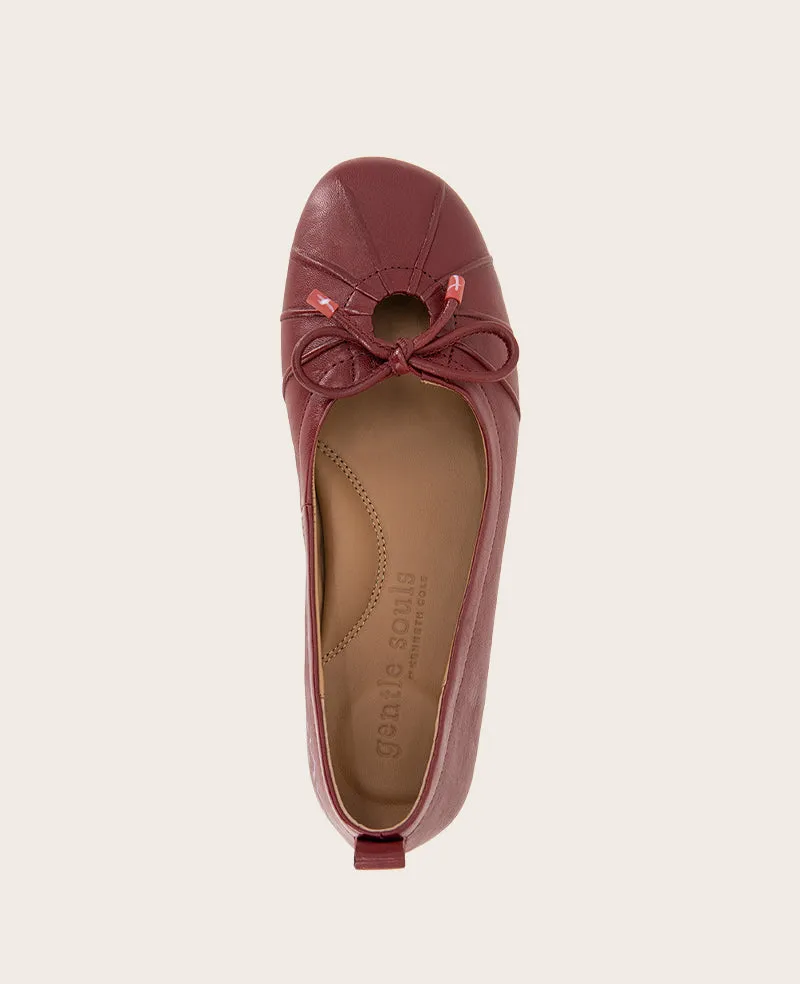 GENTLE SOULS -  Marilyn Leather Pleated Ballet Flat