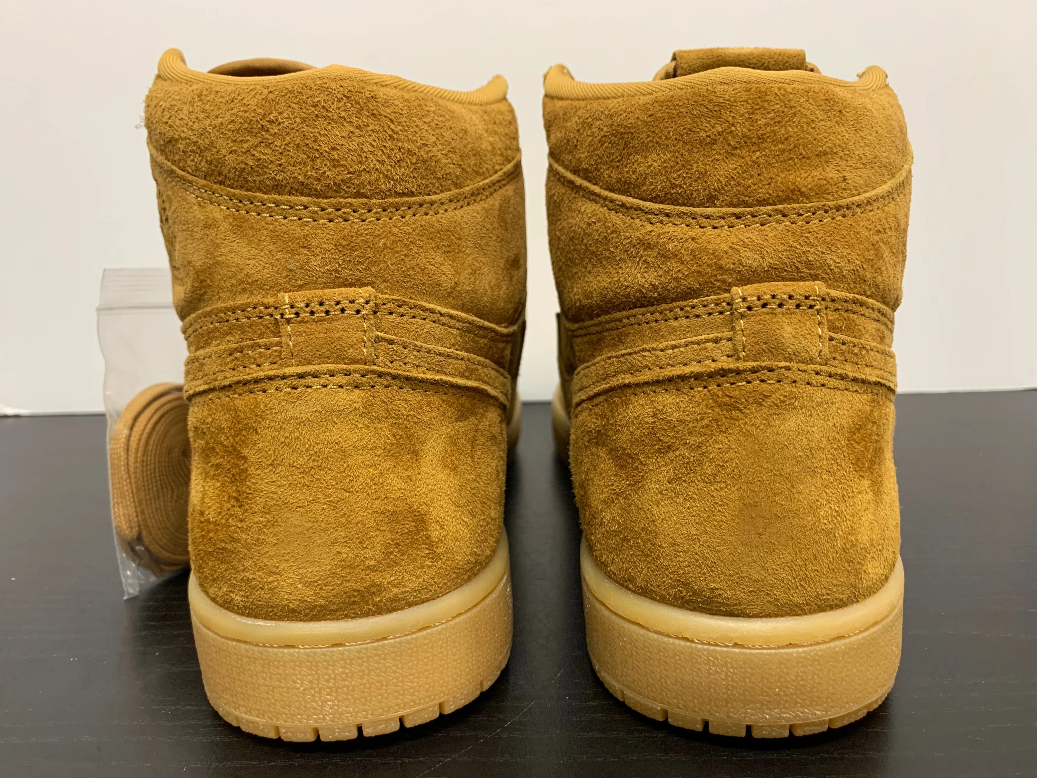 Nike Air Jordan 1 Wheat