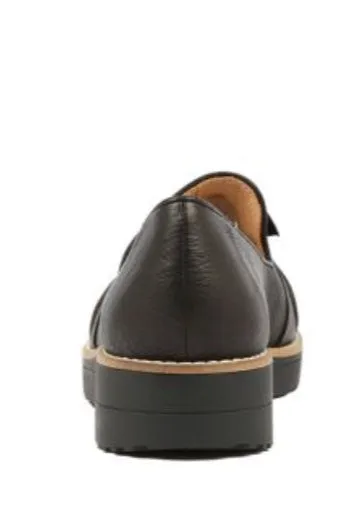 Top End Oclem Black Leather wedge